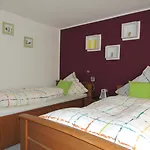Pension Neuenrade 3*