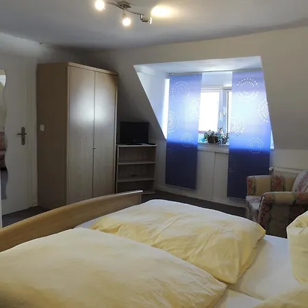 Pension Neuenrade 3*