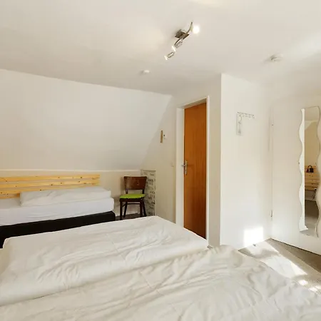 招待所 诺伊恩拉德旅馆