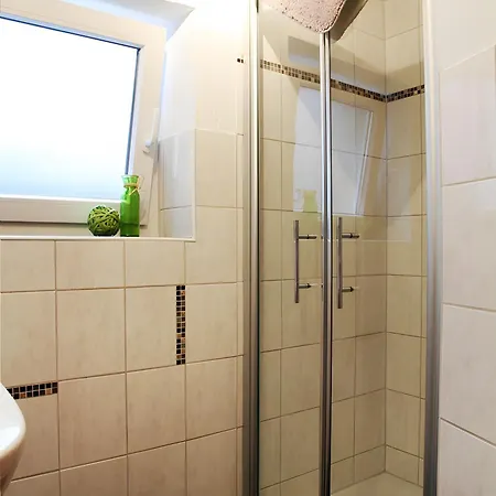 Pension Neuenrade Maison d'hôtes 3*