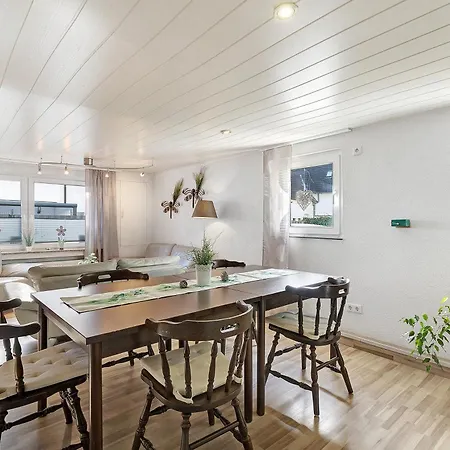 Pension Neuenrade Maison d'hôtes 3*