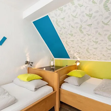 诺伊恩拉德旅馆 招待所 Neuenrade