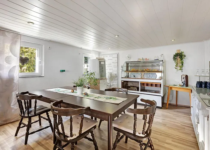 Pension Neuenrade 3*